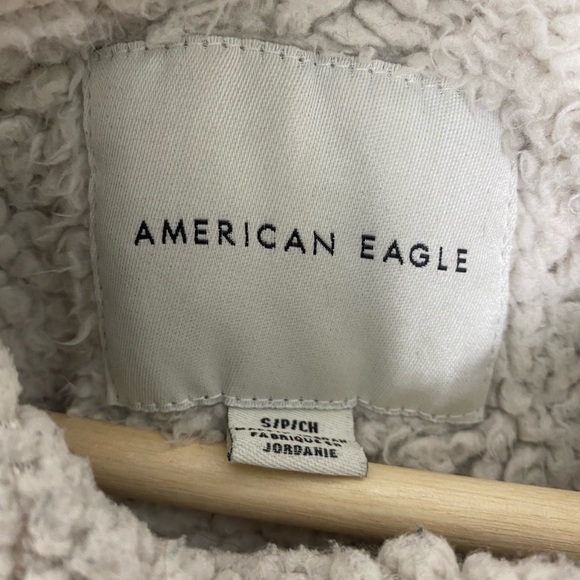 American Eagle Sherpa Sweater - Picture 2 of 3
